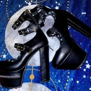 Lamoda Party Baby Platform heels